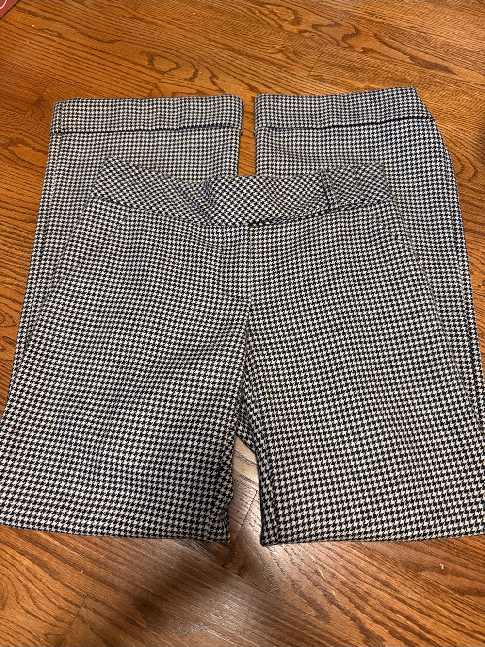 Valentino Spa black and white houndstooth print wool pants size 46 IT 10 US